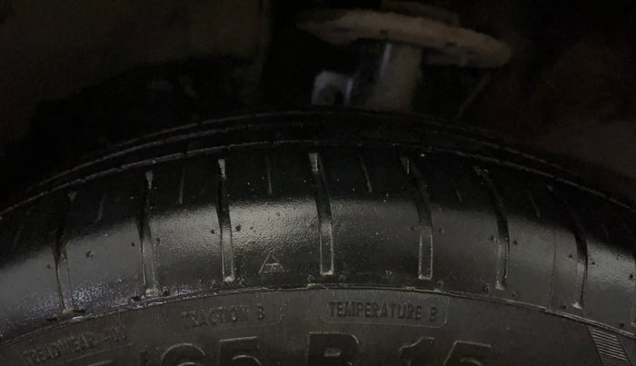 2024 Toyota Glanza E, Petrol, Manual, 13,107 km, Left Front Tyre Tread