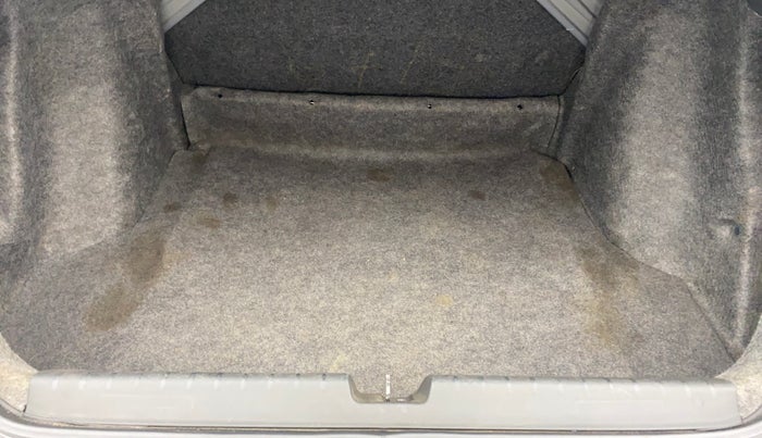 2015 Honda City 1.5L I-VTEC VX, Petrol, Manual, 1,04,537 km, Boot Inside