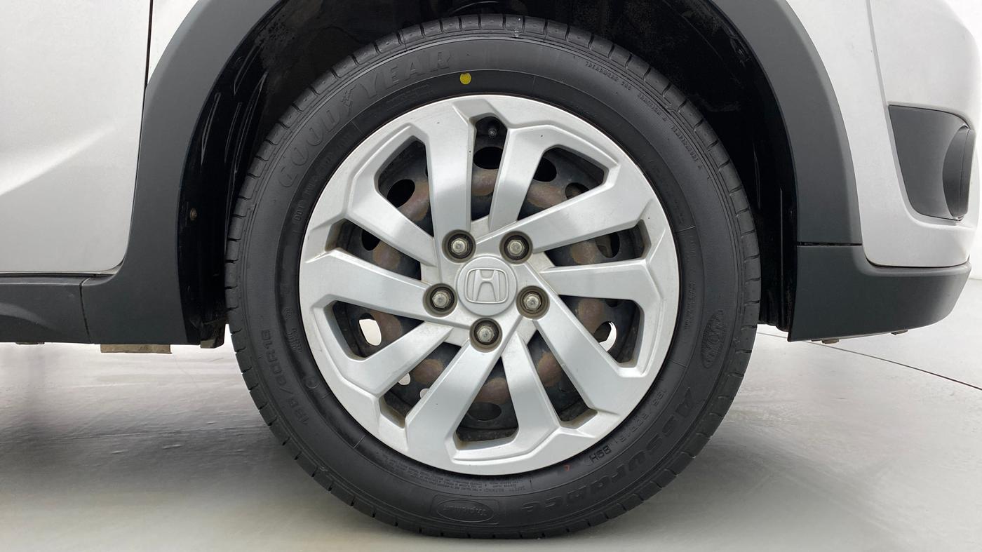 2017 Honda BR-V 1.5 i-VTEC S, Petrol, Manual, 40,480 km, Right Front Wheel