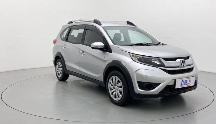 2017 Honda BR-V 1.5 i-VTEC S, Petrol, Manual, 40,480 km, Right Front Diagonal
