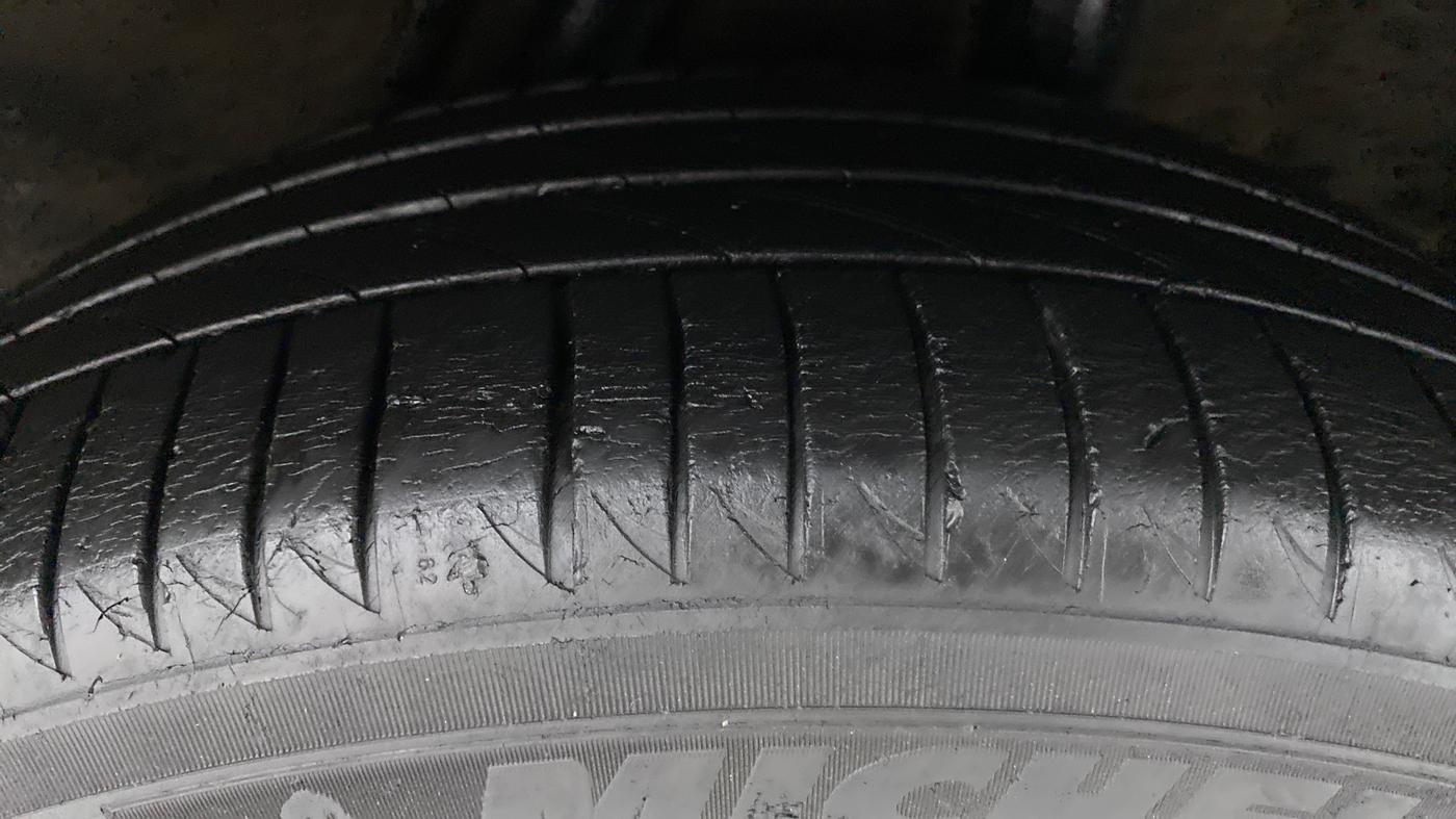2017 Honda BR-V 1.5 i-VTEC S, Petrol, Manual, 40,480 km, Left Rear Tyre Tread