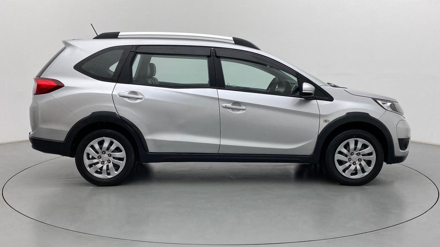 2017 Honda BR-V 1.5 i-VTEC S, Petrol, Manual, 40,480 km, Right Side View