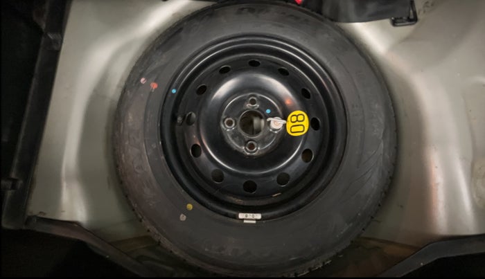 2015 Maruti Swift ZXI, Petrol, Manual, 64,697 km, Spare Tyre