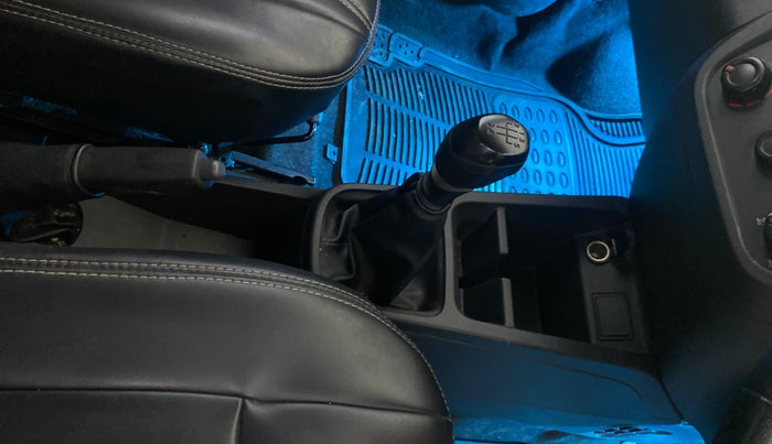 2021 Renault Kwid RXL, Petrol, Manual, 20,643 km, Gear Lever