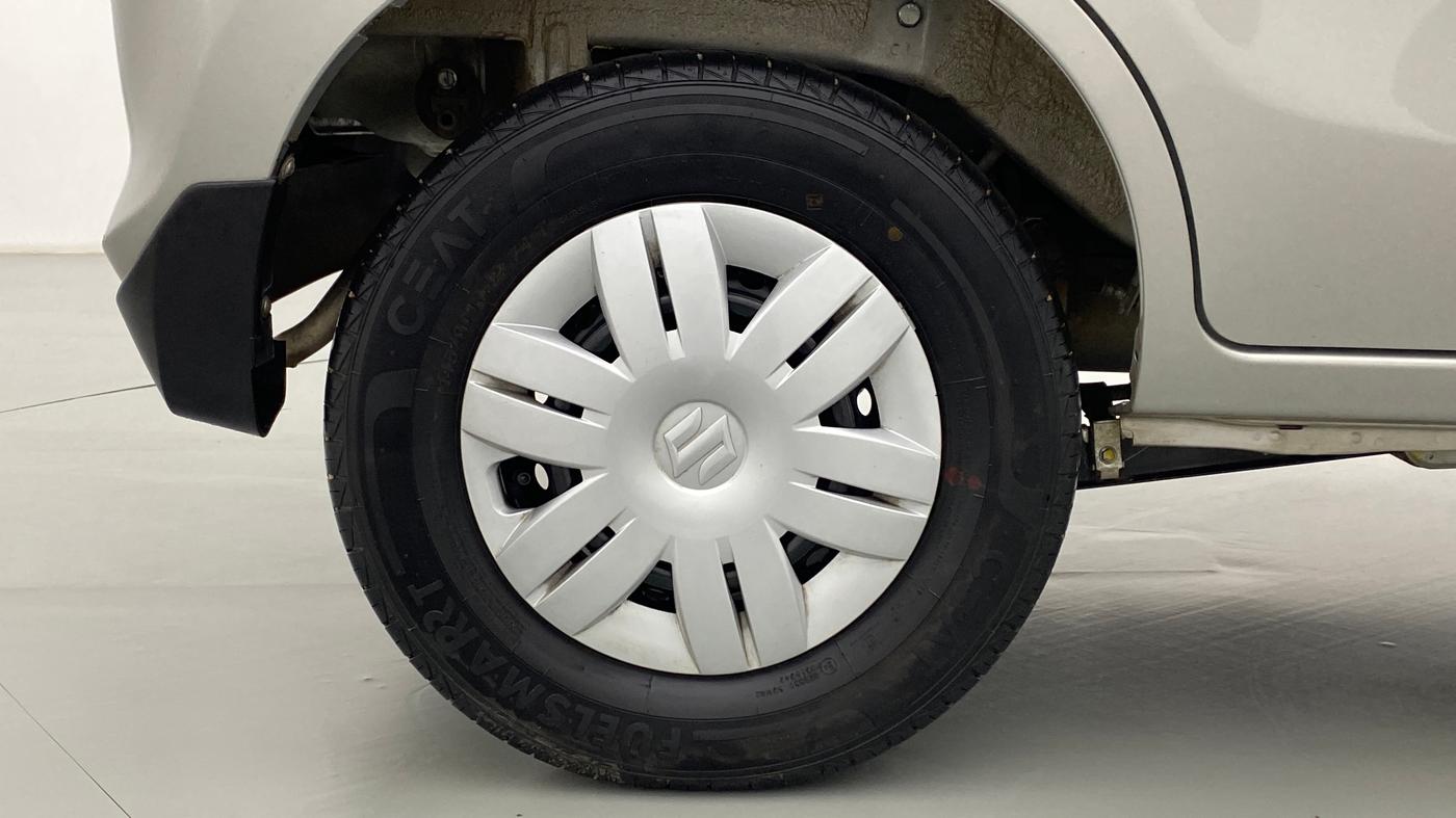 2022 Maruti Alto LXI OPT, Petrol, Manual, 4,970 km, Right Rear Wheel