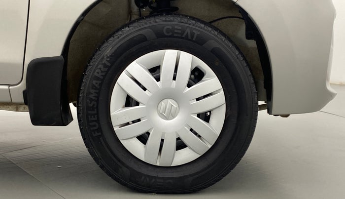 2022 Maruti Alto LXI OPT, Petrol, Manual, 4,970 km, Right Front Wheel