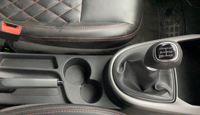 2022 Hyundai GRAND I10 NIOS SPORTZ 1.2 KAPPA VTVT CNG, CNG, Manual, 82,097 km, Gear Lever