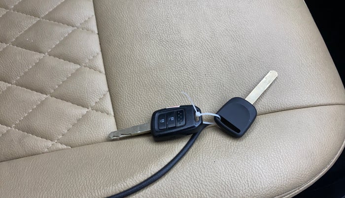 2015 Honda Jazz 1.2L I-VTEC V AT, Petrol, Automatic, 61,092 km, Key Close Up