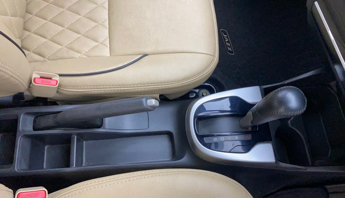 2015 Honda Jazz 1.2L I-VTEC V AT, Petrol, Automatic, 61,092 km, Gear Lever