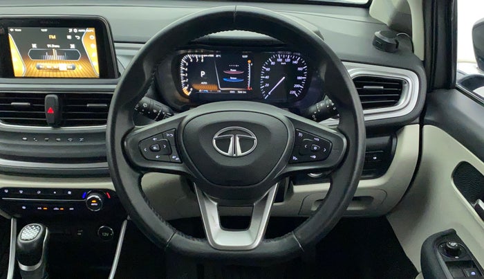 2022 Tata ALTROZ XZA PLUS, Petrol, Automatic, 7,418 km, Steering Wheel Close Up