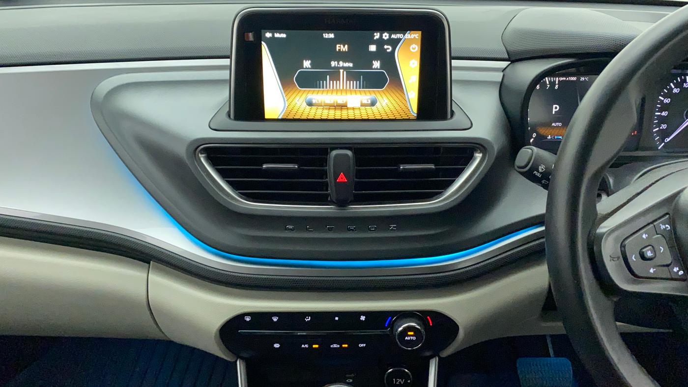 2022 Tata ALTROZ XZA PLUS, Petrol, Automatic, 7,418 km, Air Conditioner