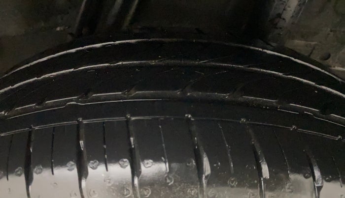 2017 Honda Jazz 1.2L I-VTEC V AT, Petrol, Automatic, 54,402 km, Left Rear Tyre Tread