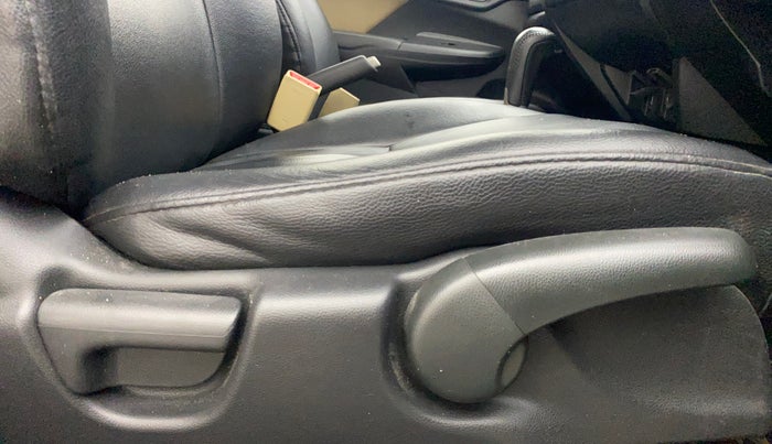 2017 Honda Jazz 1.2L I-VTEC V AT, Petrol, Automatic, 54,402 km, Driver Side Adjustment Panel