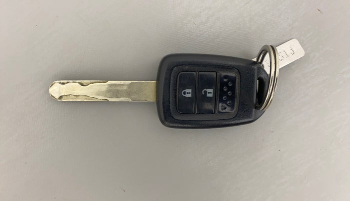 2017 Honda Jazz 1.2L I-VTEC V AT, Petrol, Automatic, 54,402 km, Key Close Up