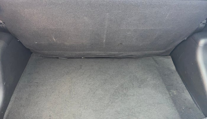 2015 Hyundai Grand i10 SPORTZ 1.2 KAPPA VTVT, Petrol, Manual, 75,100 km, Boot Inside