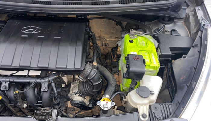 2015 Hyundai Grand i10 SPORTZ 1.2 KAPPA VTVT, Petrol, Manual, 75,100 km, Engine View - Left