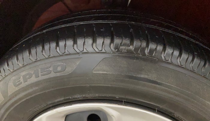 2019 Maruti Swift VXI, Petrol, Manual, 23,076 km, Left Front Tyre Tread