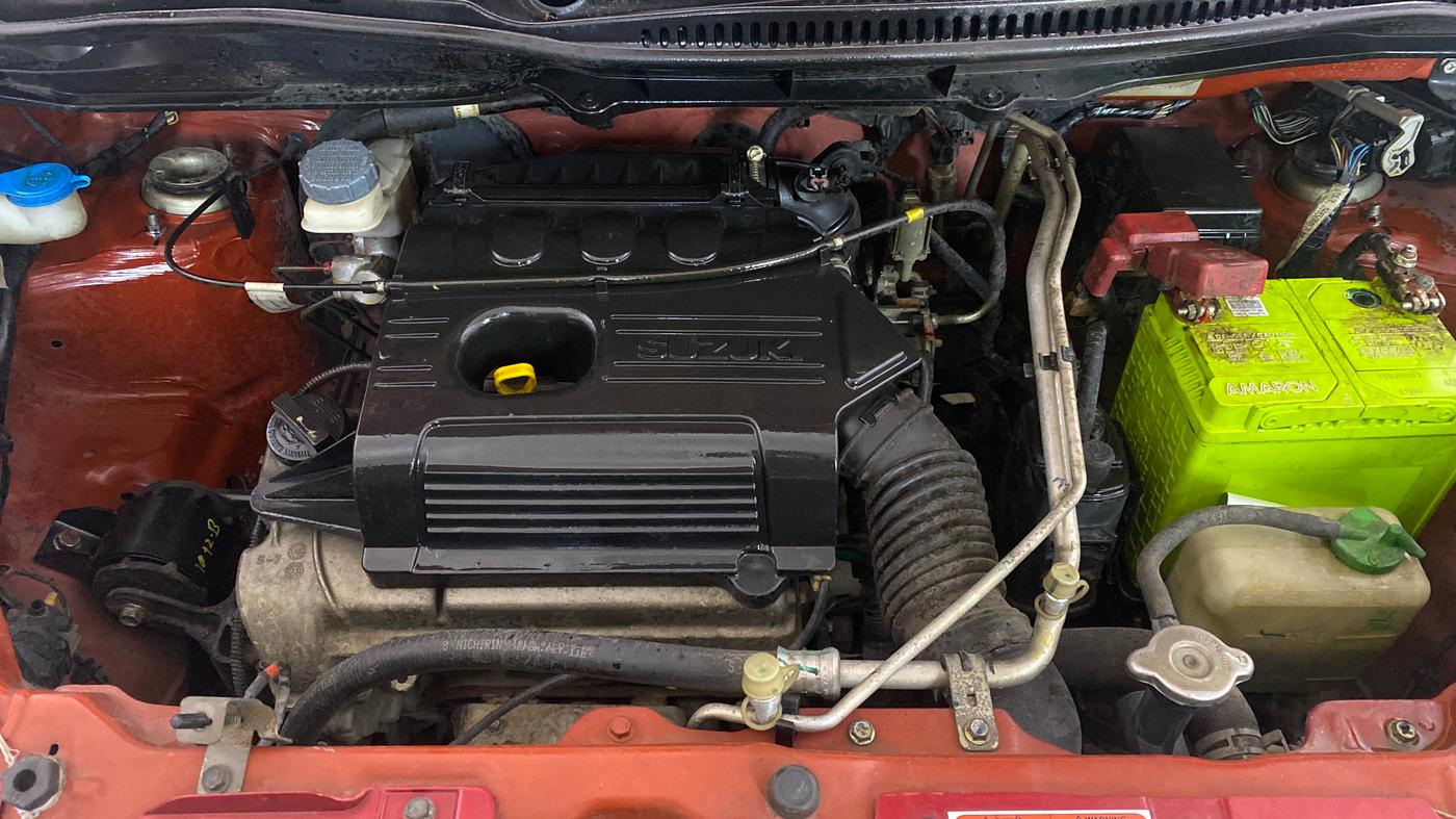 2015 Maruti Wagon R 1.0 VXI, Petrol, Manual, 35,643 km, Engine View