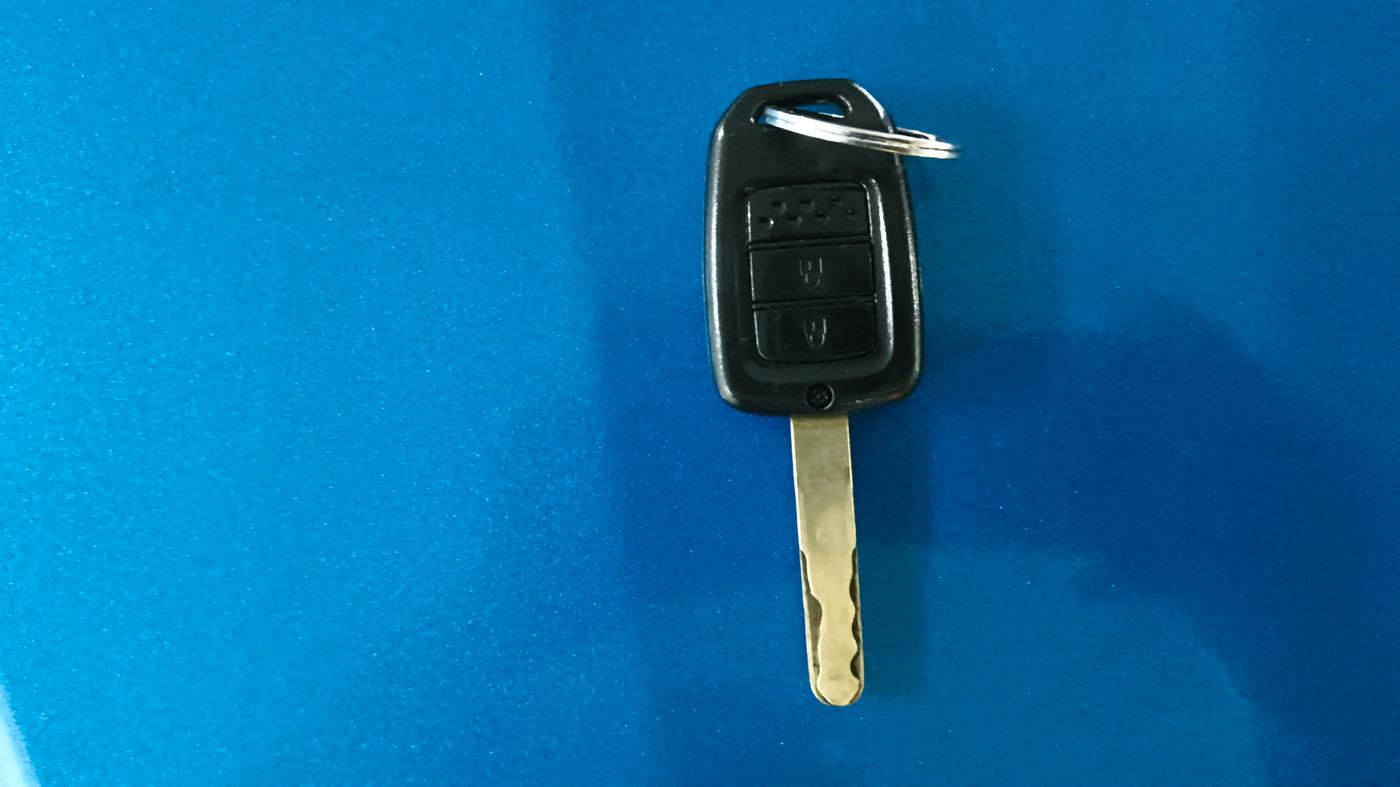 2017 Honda WR-V 1.2L I-VTEC VX MT, Petrol, Manual, 75,196 km, Key Close Up