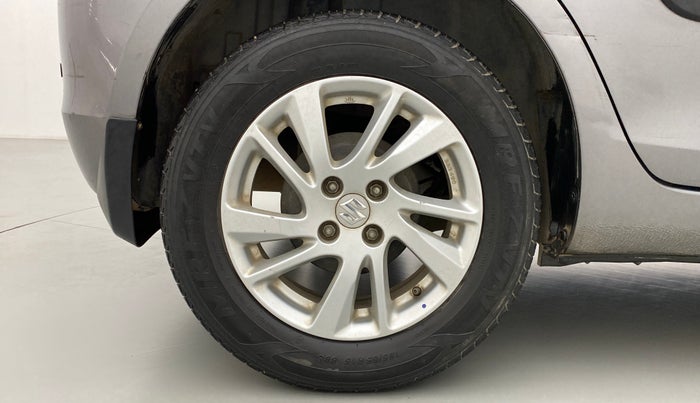 2011 Maruti Swift ZXI D, Petrol, Manual, 47,595 km, Right Rear Wheel