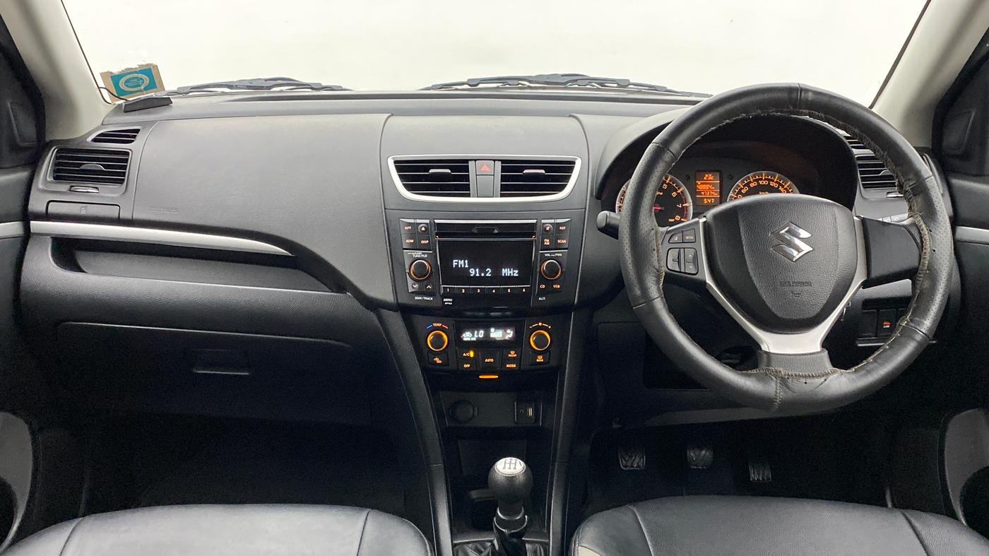 2011 Maruti Swift ZXI D, Petrol, Manual, 47,595 km, Dashboard