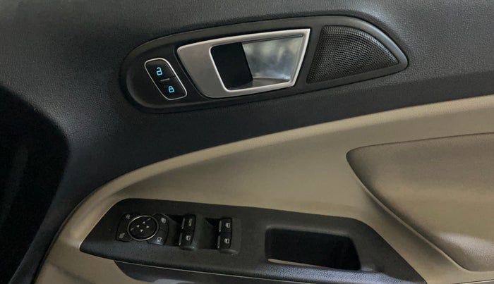 2020 Ford Ecosport TITANIUM + 1.5L PETROL, Petrol, Manual, 61,121 km, Driver Side Door Panels Control