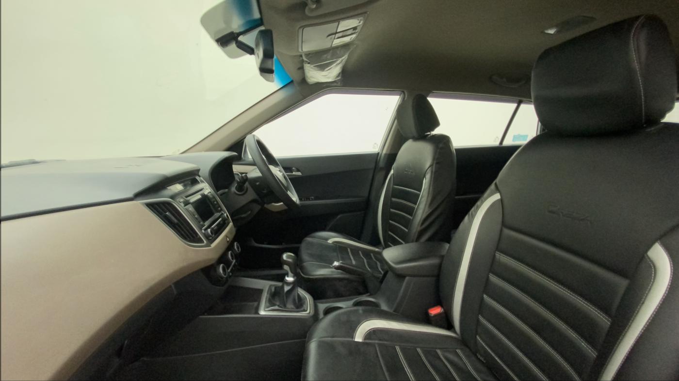 2015 Hyundai Creta S 1.6 PETROL, Petrol, Manual, 62,617 km, Right Side Front Door Cabin