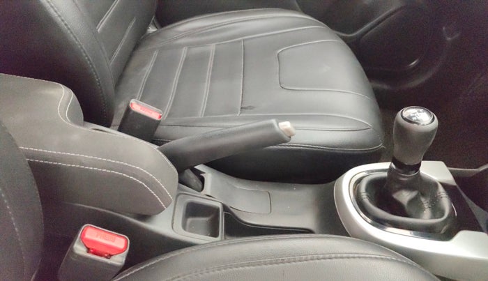 2019 Honda WR-V 1.2L I-VTEC VX MT, Petrol, Manual, 62,030 km, Gear Lever