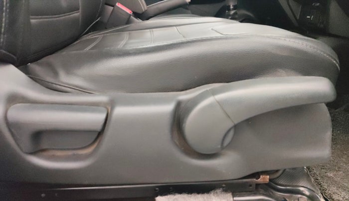 2019 Honda WR-V 1.2L I-VTEC VX MT, Petrol, Manual, 62,030 km, Driver Side Adjustment Panel