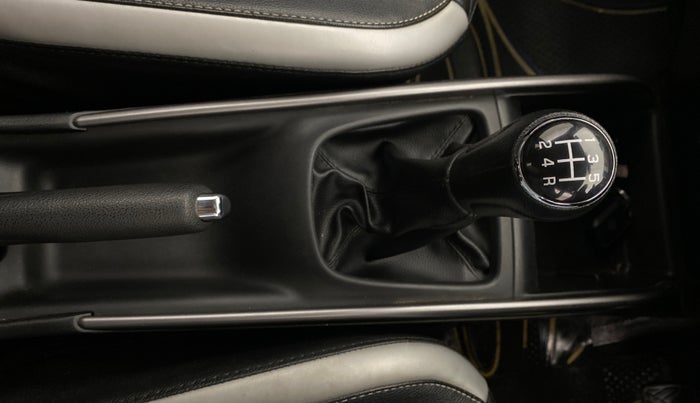 2021 Maruti Baleno ZETA PETROL 1.2, Petrol, Manual, 46,025 km, Gear Lever