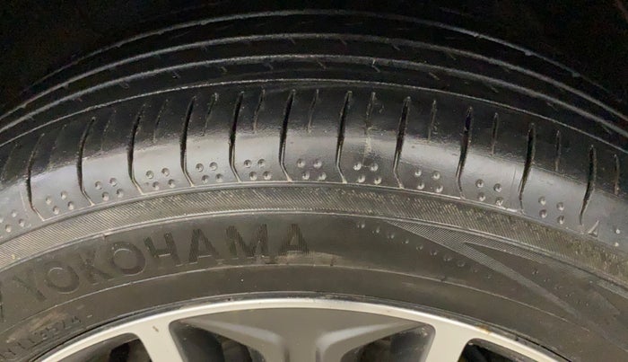 2019 Hyundai Tucson GLS 2WD AT PETROL, Petrol, Automatic, 94,537 km, Left Front Tyre Tread