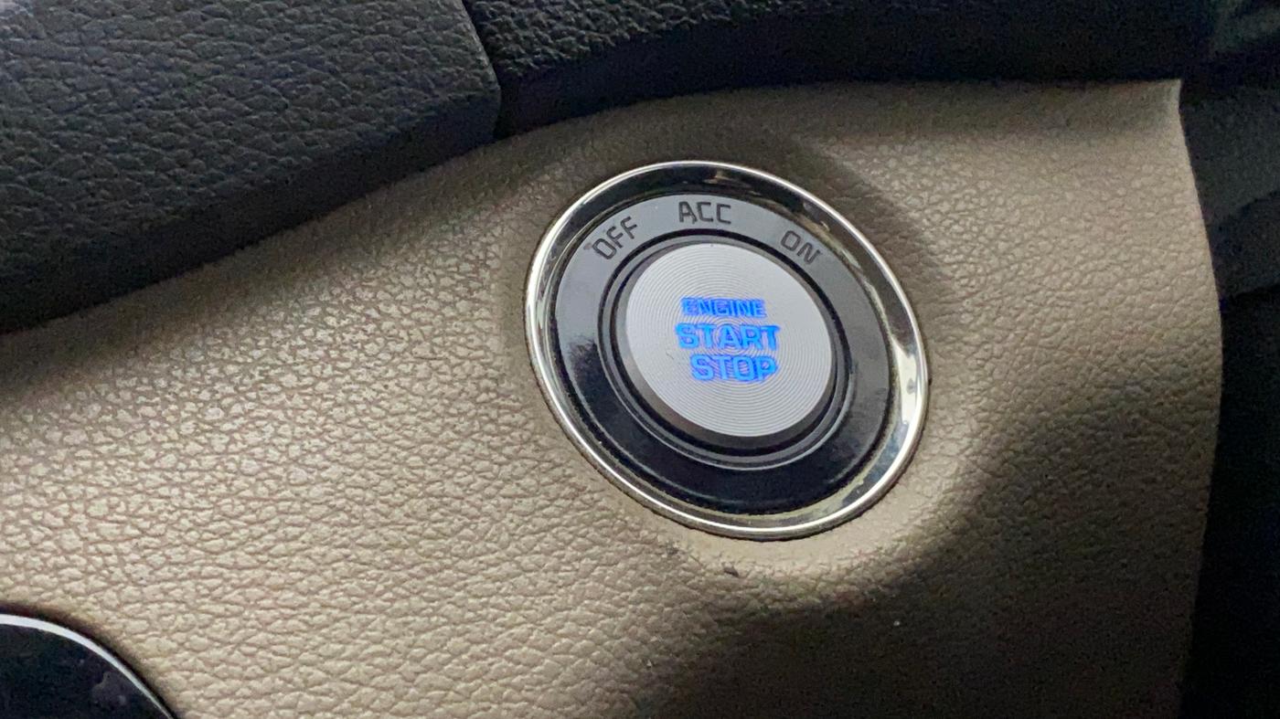 2019 Hyundai Tucson GLS 2WD AT PETROL, Petrol, Automatic, 94,340 km, Keyless Start/ Stop Button