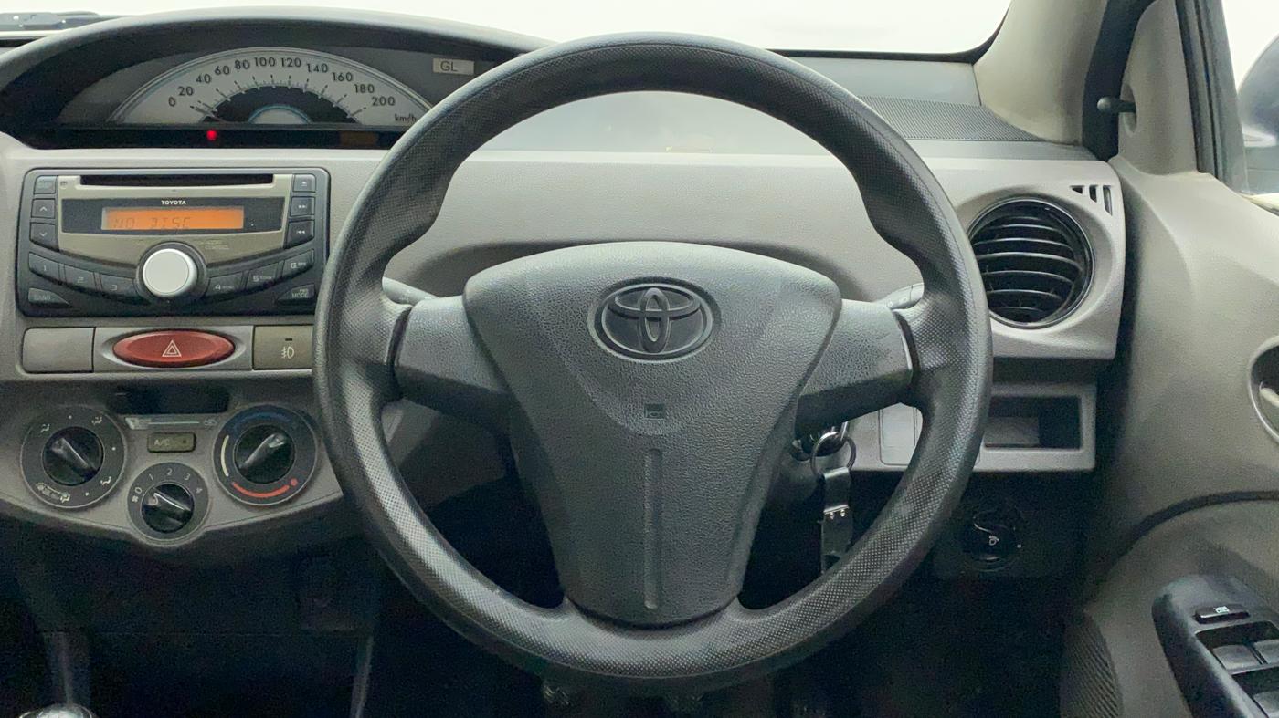 2011 Toyota Etios G, Petrol, Manual, 69,278 km, Steering Wheel Close Up