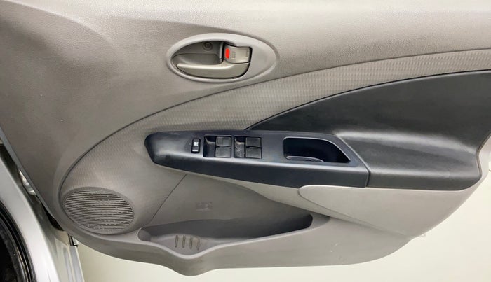 2011 Toyota Etios G, Petrol, Manual, 69,278 km, Driver Side Door Panels Control