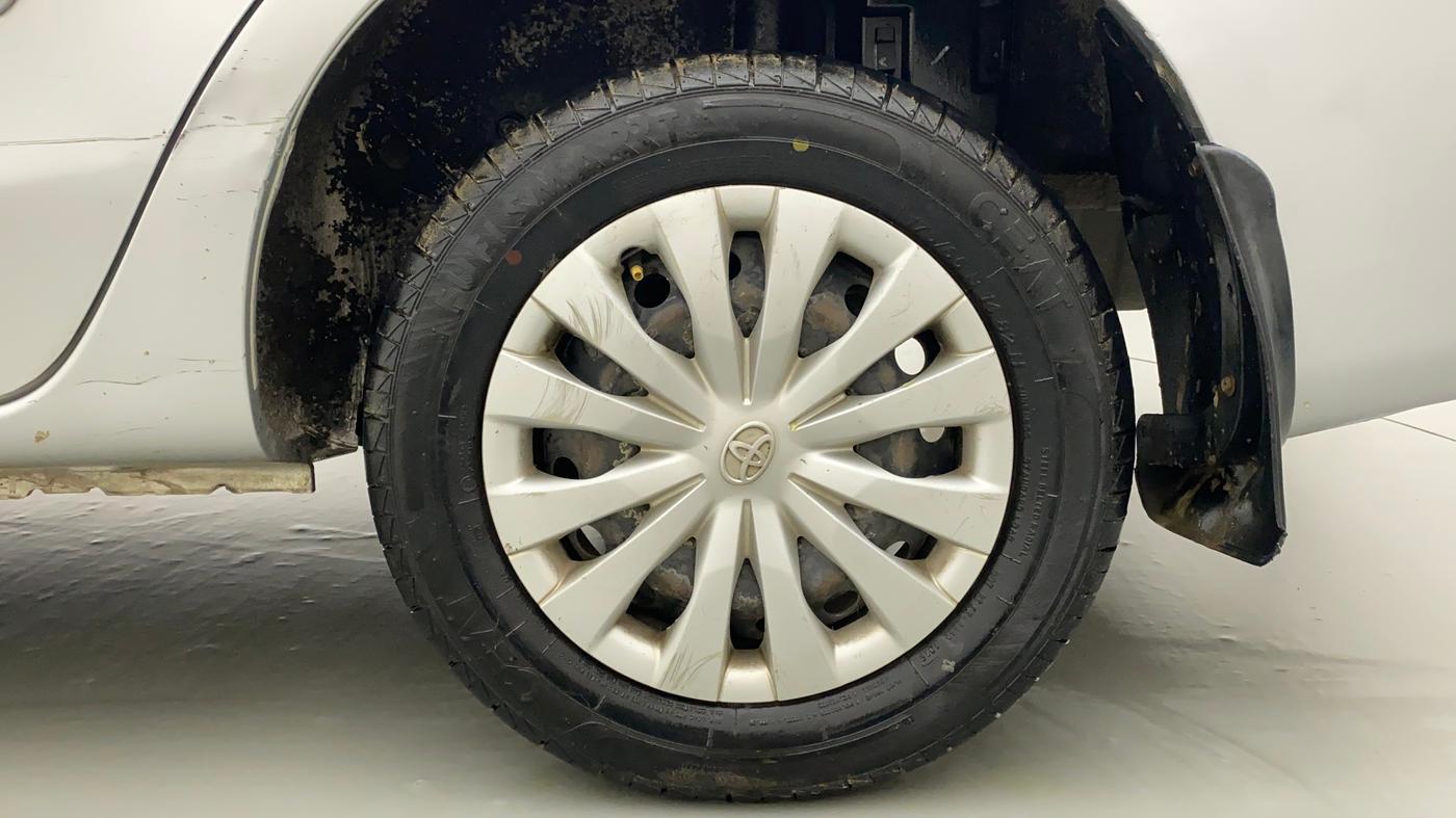 2011 Toyota Etios G, Petrol, Manual, 69,278 km, Left Rear Wheel