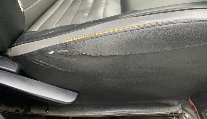 2011 Toyota Etios G, Petrol, Manual, 69,278 km, Driver Side Adjustment Panel