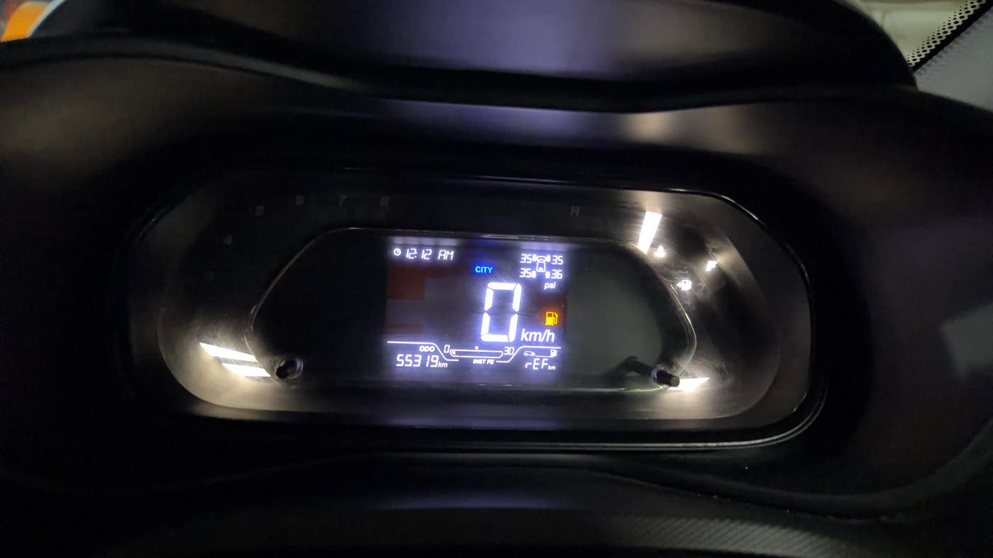 2023 Tata NEXON XZ PLUS LUX SUNROOF RED DARK PETROL, Petrol, Manual, 55,308 km, Odometer Image