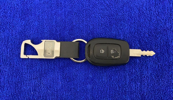 2018 Datsun Redi Go T(O) 1.0 AMT, Petrol, Automatic, 16,485 km, Key Close Up