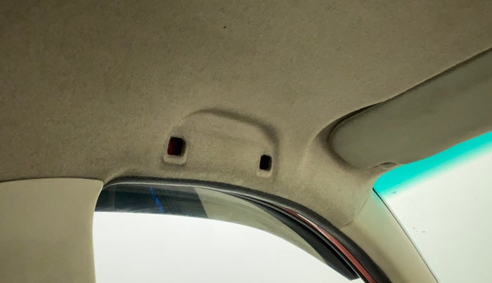 2010 Hyundai i10 MAGNA 1.2, Petrol, Manual, 89,388 km, Ceiling - Roof handle not present