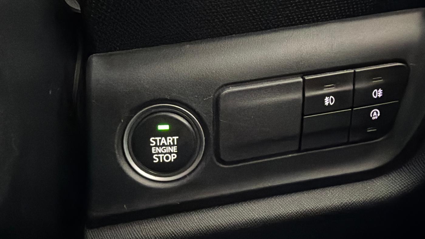 2021 Tata ALTROZ XZ PLUS PETROL DARK EDITION, Petrol, Manual, 42,772 km, Keyless Start/ Stop Button