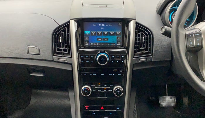 2019 Mahindra XUV500 W9 AT, Diesel, Automatic, 30,880 km, Air Conditioner