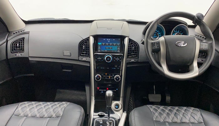 2019 Mahindra XUV500 W9 AT, Diesel, Automatic, 30,880 km, Dashboard