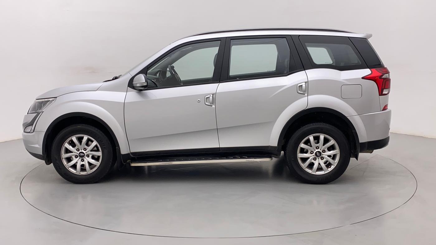 2019 Mahindra XUV500 W9 AT, Diesel, Automatic, 30,880 km, Left Side