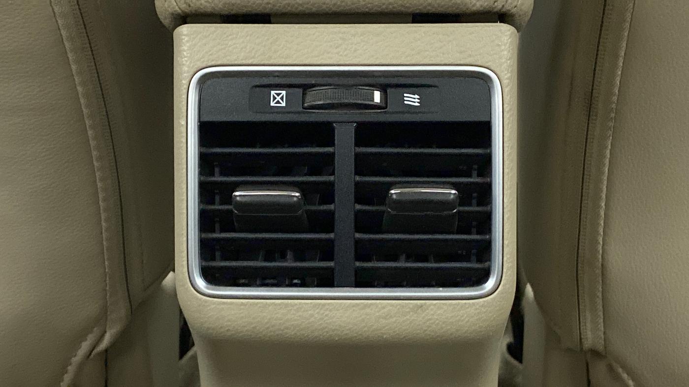 2019 Maruti Ciaz ALPHA  AT 1.5 SHVS PETROL, Petrol, Automatic, 54,951 km, Rear AC Vents