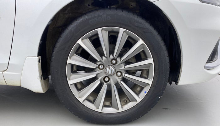 2019 Maruti Ciaz ALPHA  AT 1.5 SHVS PETROL, Petrol, Automatic, 54,951 km, Right Front Wheel