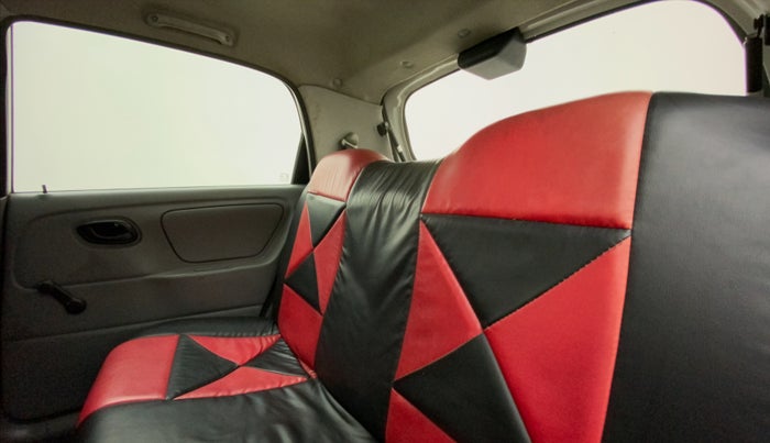 2012 Maruti Alto K10 LXI, CNG, Manual, 36,153 km, Right Side Rear Door Cabin