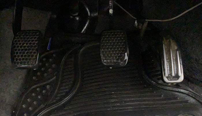 2012 Maruti Alto K10 LXI, CNG, Manual, 36,153 km, Pedals