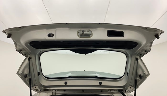 2018 Tata NEXON XM 1.2, Petrol, Manual, 38,203 km, Boot Door Open