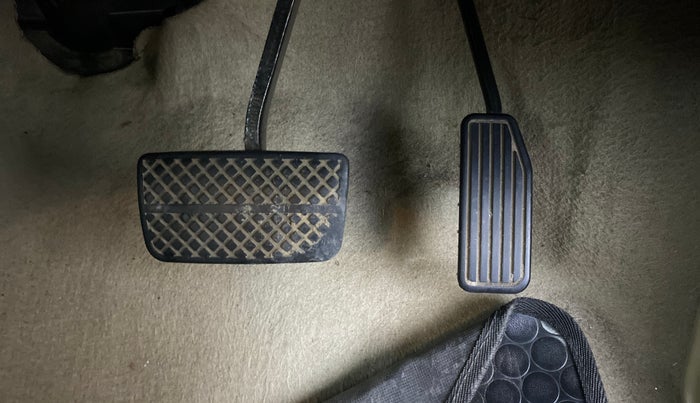 2015 Honda Brio VX AT, Petrol, Automatic, 66,331 km, Pedals