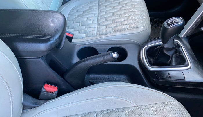 2022 KIA SELTOS HTX 1.5 PETROL, Petrol, Manual, 26,779 km, Gear Lever